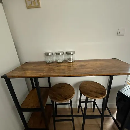 Charmante Petite Maison - 2 아파트 *